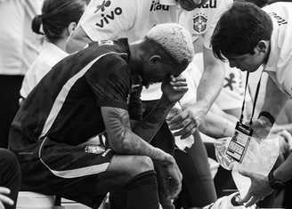 Wesley se machucou na partida contra o Egito, no sábado, 6