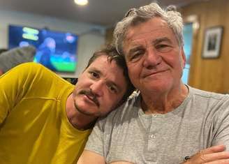 Pedro Pascal e pai