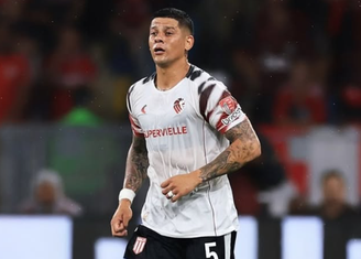 Marcos Rojo atuou pelo Estudiantes contra o Flamengo