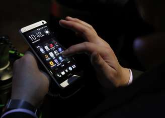 <p>A subsidiária da taiuanesa HTC fabricou milhões de celulares com falhas de programação</p>