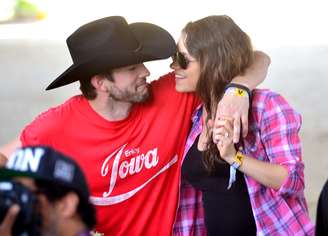 <p>Mila Kunis e Ashton Kutcher </p>