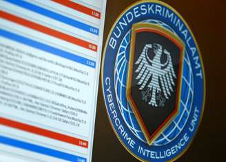 Logo da unidade de inteligência contra crime cibernéticos do Departamento Federal de Investigações da Alemanha  27/07/2016 REUTERS/Ralph Orlowski