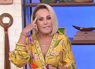 Ana Maria Braga durante o programa desta segunda-feira, 17