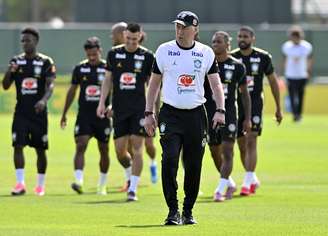 Carlo Ancelotti comanda treino