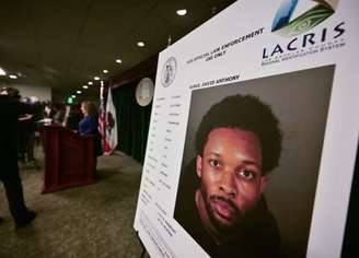 d4vd, em foto exibida durante coletiva de imprensa em Los Angeles, nesta segunda-feira (20)