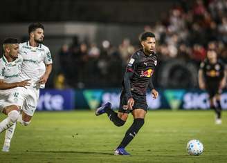 Matheus Fernandes, jogador do Red Bull Bragantino. 