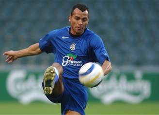 Cafu esteve presente nos títulos de 1994 e 2002 da Seleção Brasileira – Reprodução