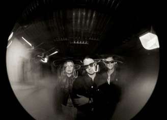 Jungle, em foto promocional por Mason Rose
