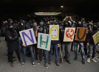 <p>A PM só chegou próximo da manifestação e focos de quebra-quebra quase três horas após a saída dos manifestantes</p>