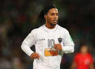 <p>Sem acordo com Palmeiras, Ronaldinho pode parar na Ìndia</p>