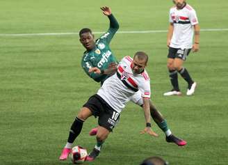 Primeiro confronto pela decisão do Campeonato Paulista terminaaposta no brasil na copaempate