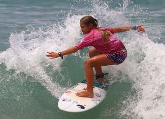 Com 11 anos, Maya Reis conquistou o 5º lugar na primeira etapa do Brasileiro Amador e o 3º lugar no Catarinense.