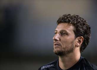 Elano no Santos (Photo by Ricardo Nogueira/Getty Images)