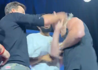 Tom Brady dá tapa em Logan Paul