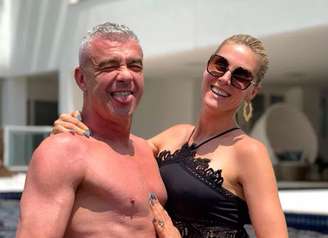 Ana Hickmann registrou um boletim de ocorrência neste sábado, 11, contra o marido Alexandre Correa por violência doméstica