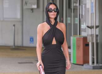 Estrela ignora nota zero no Rotten Tomatoes e compartilha memes sobre o drama jurídico que conquistou o público do streaming