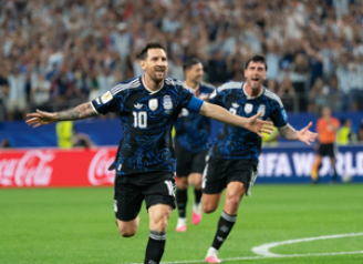 Messi comemora mais um gol na Copa do Mundo