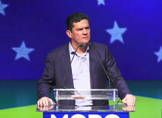 Após anunciar que desistiria da disputa à Presidência "nesse momento", Sergio Moro declarou que "não desistiu de nada"