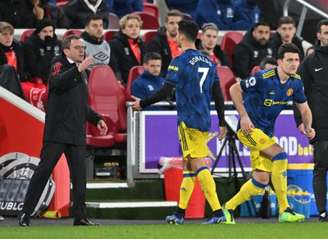 Cristiano Ronaldo não gostou de ter sido substituído (BEN STANSALL / AFP)