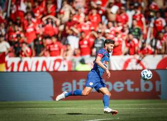 Juninho Capixaba, jogador do Red Bull Bragantino. 
