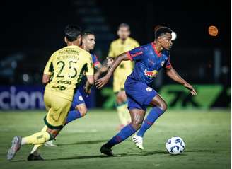 Mirassol e Red Bull Bragantino se enfrentam pelo Paulistão. 