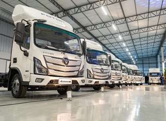 Dados da Fenabrave mostram crescimento nos emplacamentos da Foton no acumulado de 2026, em relação aos primeiros sete meses de 2025.