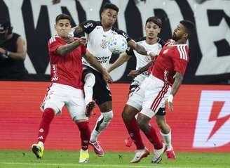 Internacioal e Corinthians 