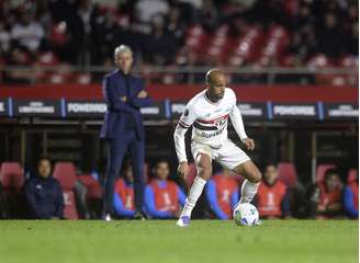 Lucas jogou poucos minutos pelo São Paulo