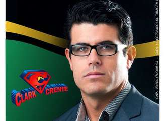 <p>Clark Crente concorre à vaga de deputado estadual no Paraná</p>