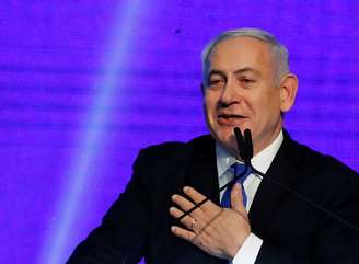 Netanyahu discursa na sede do Likud em Tel Aviv