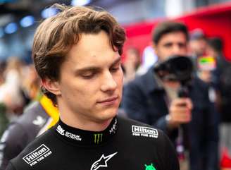 Oscar Piastri bate e abandona sprint em Interlagos