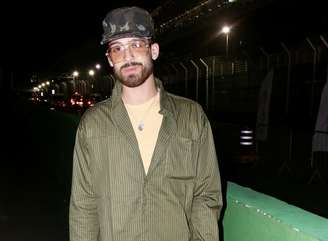 João Guilherme em chegada ao Lollapalooza 