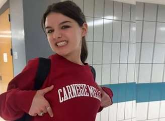 Suri Noelle começou a atuar ainda na escola e agora fará sua estreia em um teatro musical profissional