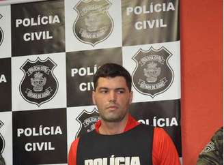 <p>Tiago Henrique Gomes da Rocha tentou suicídio quando estava preso na Delegacia usando cacos de uma lâmpada</p>