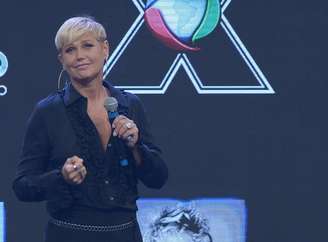 Xuxa assina com a Record