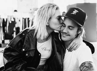 Justin e Hailey Bieber casaram-se no civil em setembro de 2018.