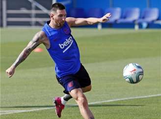 Messi segue lesionado (Foto: Divulgação)