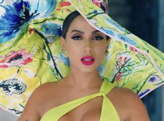 A cantora Anitta, em trecho do clipe de 'Me Gusta'