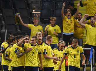 Suécia venceu a Espanha em casa (Foto: JONATHAN NACKSTRAND / AFP)