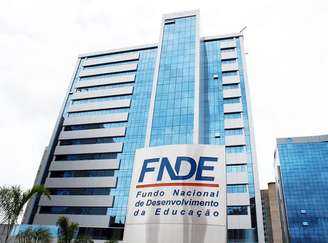  Fundo Nacional de Desenvolvimento da Educação (FNDE)