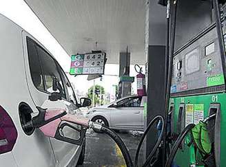 Gasolina, etanol e diesel caem nos postos na 2ª semana de janeiro, diz ANP