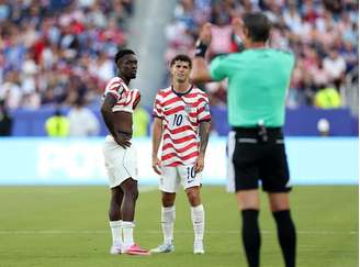 Momento da expulsão da Balogun, dos Estados Unidos –