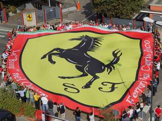 A Ferrari mais uma vez mostra que, antes de tudo, vem ela mesmo.