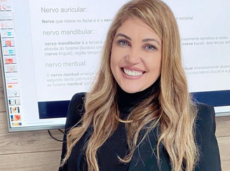 Hellen Matias tem mais de 650 mil seguidores em um perfil no Instagram