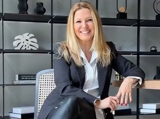 Patrícia de Sabrit virou corretora de imóveis