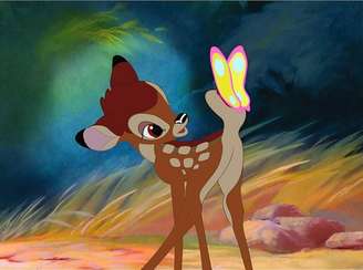 Nas últimas décadas, a empresa aposta em produções que atualizam histórias consagradas – Cena da animação ‘Bambi’ (1942) – Reprodução/Disney