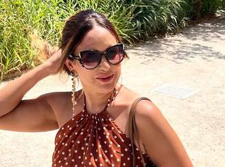 Estampas de poás no verão de Paris 