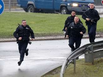 <p>Cidade de Dammartin-en-Goele ficou conhecido pelo cerco final aos irmãos Kouachi, em 09/01</p>