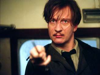 Remo Lupin, interpretado por David Thewlis, morreu durante batalha no penúltimo filme da franquia: "Harry Potter e as Relíquias da Morte - Parte 1"