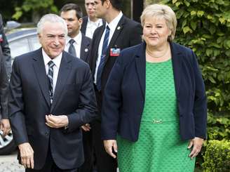 O presidente do Brasil Michel Temer e a premiê norueguesa Erna Solberg